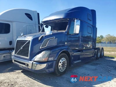 Drugie zdjęcie samochodu z przodu: 2016 VOLVO VNL SEMI TRUCK VIN:4V4NC9EJ0GN948693 - miniatura