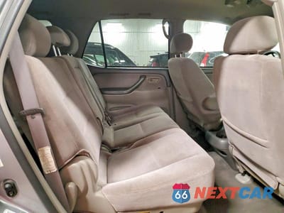 Zdjęcie 10 z 11 samochodu: 2003 TOYOTA SEQUOIA SR5 VIN:5TDZT34A43S159429 - miniatura