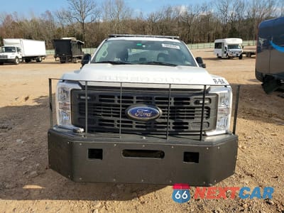 Piąte zdjęcie samochodu w środku: 2024 FORD F250 SUPER DUTY VIN:1FT7X2BT3REC99884 - miniatura
