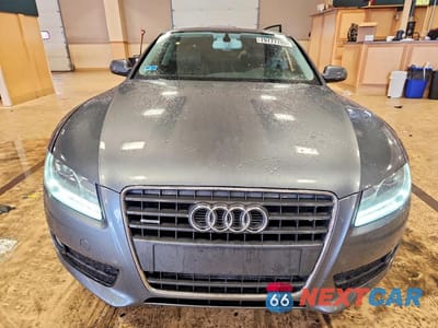 Piąte zdjęcie samochodu w środku: 2012 AUDI A5 PREMIUM PLUS VIN:WAULFAFRXCA005094 - miniatura