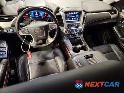 Zdjęcie 8 z 12 samochodu: 2017 GMC YUKON XL K1500 SLT VIN:1GKS2GKC8HR298909 - miniatura