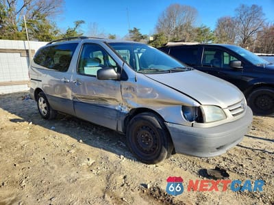 Czwarte zdjęcie samochodu z boku: 2002 TOYOTA SIENNA LE VIN:4T3ZF13CX2U480855 - miniatura