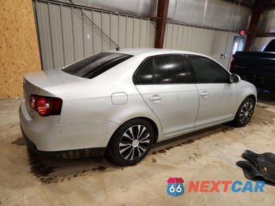 Trzecie zdjęcie samochodu z tyłu: 2009 VOLKSWAGEN JETTA S VIN:3VWJZ71KX9M084077 - miniatura