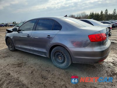 Drugie zdjęcie samochodu z przodu: 2014 VOLKSWAGEN JETTA TDI VIN:3VWLL7AJ4EM253621 - miniatura