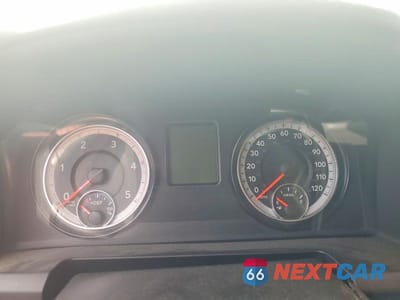 Zdjęcie 9 z 11 samochodu: 2015 RAM 3500 ST VIN:3C63RRGL9FG617304 - miniatura
