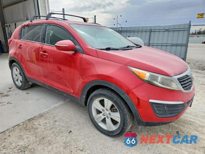 Czwarte zdjęcie samochodu z boku: 2013 KIA SPORTAGE LX VIN:KNDPB3A25D7401213 - miniatura