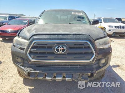 Piąte zdjęcie samochodu w środku: 2017 TOYOTA TACOMA VIN:3TMDZ5BN1HM021915 - miniatura