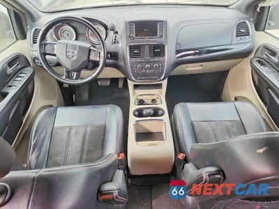 Zdjęcie 8 z 13 samochodu: 2019 DODGE GRAND CARAVAN SXT VIN:2C4RDGCG7KR743759 - miniatura