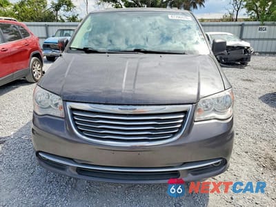 Piąte zdjęcie samochodu w środku: 2016 CHRYSLER TOWN & COUNTRY TOURING VIN:2C4RC1BG8GR186269 - miniatura