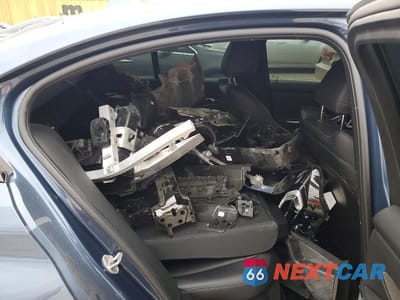 Zdjęcie 10 z 13 samochodu: 2025 BMW M340XI VIN:3MW69FT07S8F15727 - miniatura