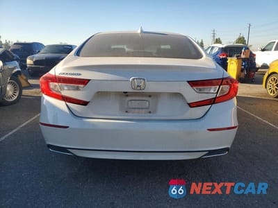 Zdjęcie 6 z 12 samochodu: 2018 HONDA ACCORD LX VIN:1HGCV1F17JA190543 - miniatura