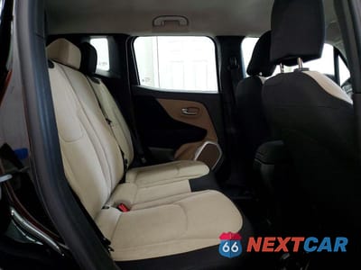 Zdjęcie 10 z 11 samochodu: 2015 JEEP RENEGADE SPORT VIN:ZACCJBAT0FPB65911 - miniatura