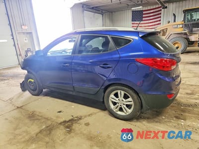 Drugie zdjęcie samochodu z przodu: 2011 HYUNDAI TUCSON GLS VIN:KM8JU3AC9BU272685 - miniatura