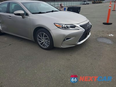 Czwarte zdjęcie samochodu z boku: 2016 LEXUS ES350 VIN:58ABK1GG1GU031938 - miniatura