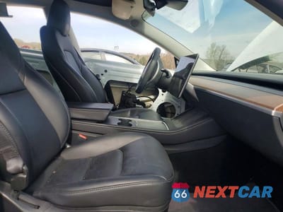 Zdjęcie 7 z 13 samochodu: 2023 TESLA MODEL 3 VIN:5YJ3E1EA2PF506785 - miniatura