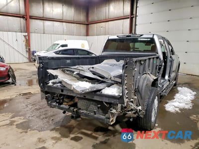 Trzecie zdjęcie samochodu z tyłu: 2023 TOYOTA TUNDRA SR5 VIN:5TFLA5EC9PX011672 - miniatura