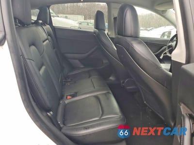 Zdjęcie 10 z 12 samochodu: 2021 TESLA MODEL Y VIN:5YJYGDEE0MF077517 - miniatura