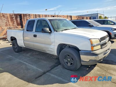 Czwarte zdjęcie samochodu z boku: 2003 CHEVROLET SILVERADO K1500 VIN:1GCEK19T93E295495 - miniatura