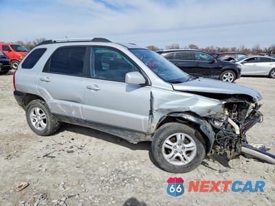 Czwarte zdjęcie samochodu z boku: 2008 KIA SPORTAGE LX VIN:KNDJF723987536645 - miniatura