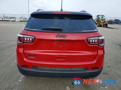 Zdjęcie 6 z 13 samochodu: 2019 JEEP COMPASS LATITUDE VIN:3C4NJDBB4KT740570 - miniatura