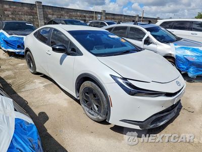 Czwarte zdjęcie samochodu z boku: 2024 TOYOTA PRIUS LE VIN:JTDACAAU2R3044807 - miniatura