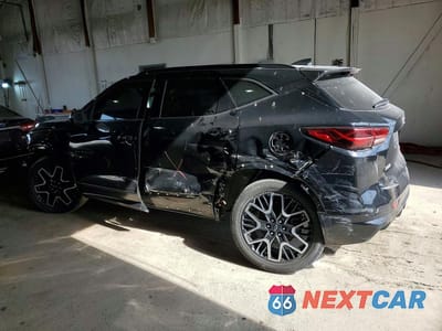 Drugie zdjęcie samochodu z przodu: 2023 CHEVROLET BLAZER RS VIN:3GNKBKRS3PS216874 - miniatura
