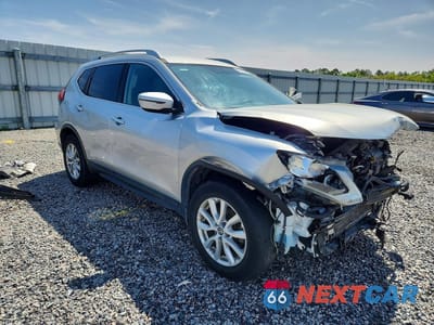 Czwarte zdjęcie samochodu z boku: 2018 NISSAN ROGUE SV VIN:JN8AT2MV7JW313420 - miniatura