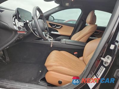Zdjęcie 7 z 12 samochodu: 2025 MERCEDES-BENZ E 350 4MATIC VIN:W1KLF4HB7SA119773 - miniatura