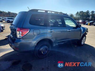 Trzecie zdjęcie samochodu z tyłu: 2011 SUBARU FORESTER LIMITED VIN:JF2SHAEC9BH723782 - miniatura