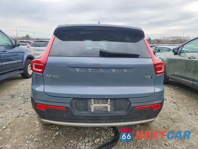 Zdjęcie 6 z 13 samochodu: 2022 VOLVO XC40 T5 MOMENTUM VIN:YV4162UK4N2788199 - miniatura