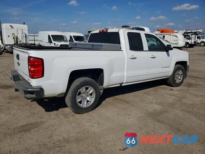 Trzecie zdjęcie samochodu z tyłu: 2017 CHEVROLET SILVERADO C1500 LT VIN:1GCRCREC3HZ206121 - miniatura