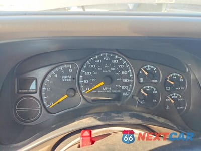 Zdjęcie 9 z 12 samochodu: 2001 CHEVROLET SILVERADO C1500 VIN:2GCEC19T211178269 - miniatura