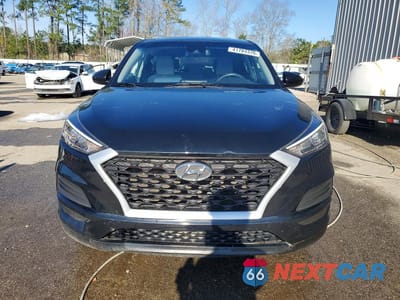 Piąte zdjęcie samochodu w środku: 2021 HYUNDAI TUCSON SE VIN:KM8J2CA45MU390962 - miniatura