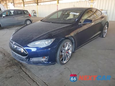 2015 TESLA MODEL S P85D 5YJSA4H49FF084026 - główne zdjęcie licytacji z USA - miniatura