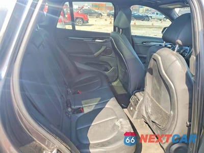 Zdjęcie 11 z 12 samochodu: 2016 BMW X1 XDRIVE28I VIN:WBXHT3C35G5E49095 - miniatura