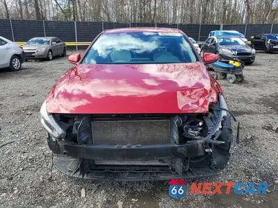 Piąte zdjęcie samochodu w środku: 2018 HYUNDAI ELANTRA GT BASE VIN:KMHH35LE9JU034619 - miniatura