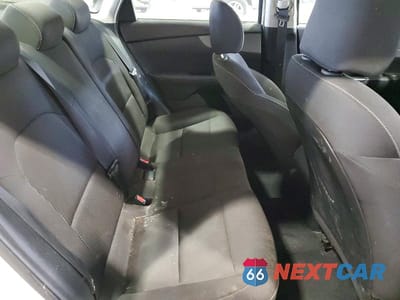 Zdjęcie 10 z 12 samochodu: 2019 KIA FORTE LXS VIN:3KPF24AD3KE077680 - miniatura