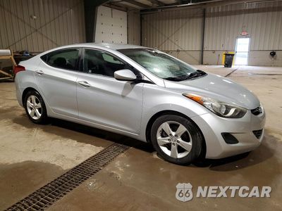 Czwarte zdjęcie samochodu z boku: 2011 HYUNDAI ELANTRA GLS VIN:5NPDH4AE5BH047476 - miniatura