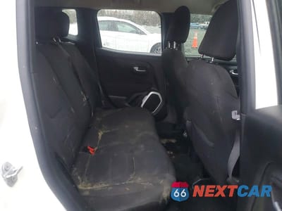 Zdjęcie 11 z 12 samochodu: 2018 JEEP RENEGADE LATITUDE VIN:ZACCJABB2JPJ36623 - miniatura