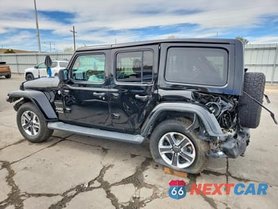 Drugie zdjęcie samochodu z przodu: 2021 JEEP WRANGLER UNLIMITED SAHARA VIN:1C4HJXEN0MW545101 - miniatura