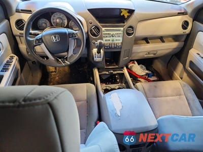 Zdjęcie 8 z 12 samochodu: 2011 HONDA PILOT EX VIN:5FNYF4H46BB008429 - miniatura
