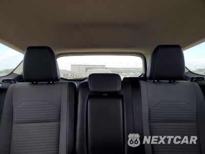 Zdjęcie 10 z 15 samochodu: 2018 FORD ESCAPE SE VIN:1FMCU0GD5JUA37092 - miniatura