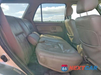 Zdjęcie 11 z 13 samochodu: 1999 TOYOTA 4RUNNER LIMITED VIN:JT3GN87R0X0110337 - miniatura