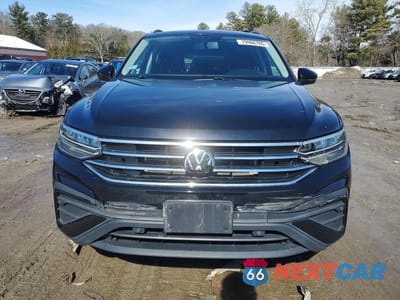 Piąte zdjęcie samochodu w środku: 2022 VOLKSWAGEN TIGUAN S VIN:3VV0B7AX6NM108370 - miniatura