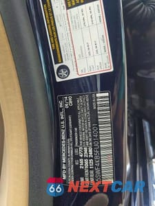 Zdjęcie 10 z 10 samochodu: 2015 MERCEDES-BENZ C 300 4MATIC VIN:55SWF4KB5FU014001 - miniatura