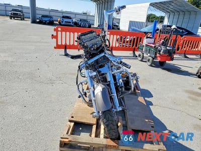 Drugie zdjęcie samochodu z przodu: 2019 HARLEY-DAVIDSON FLTRX VIN:1HD1KHC13KB626780 - miniatura