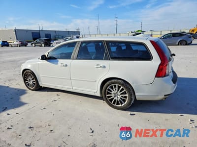 Drugie zdjęcie samochodu z przodu: 2011 VOLVO V50 T5 VIN:YV1672MW5B2633806 - miniatura