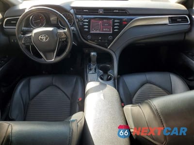 Zdjęcie 8 z 12 samochodu: 2018 TOYOTA CAMRY SE VIN:4T1B11HK8JU516033 - miniatura