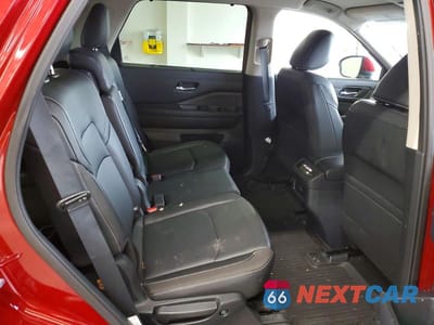 Zdjęcie 11 z 14 samochodu: 2025 NISSAN PATHFINDER SL VIN:5N1DR3CC2SC220560 - miniatura
