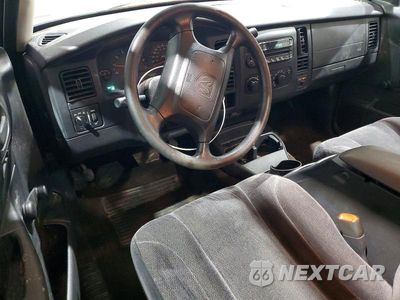 Zdjęcie 8 z 12 samochodu: 2003 DODGE DAKOTA SXT VIN:1D7FL16X23S367623 - miniatura